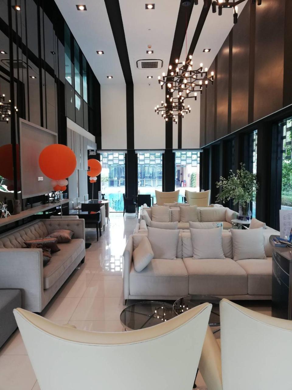 Niche Mono Sukhumvit 50 By Ariva Hotel Bangkok Bagian luar foto